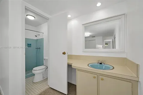 2311 NW 73rd Avenue Sunrise FL 33313