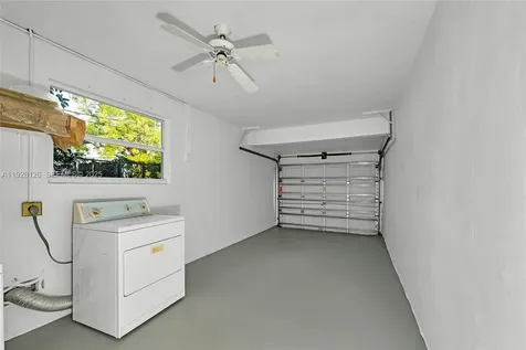 2311 NW 73rd Avenue Sunrise FL 33313