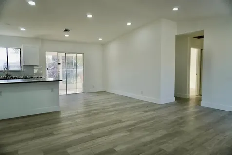 7800 SW 8th Court North Lauderdale FL 33068