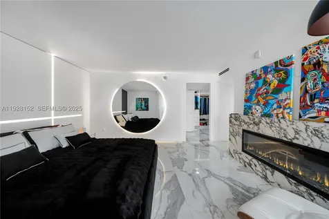9 Island Avenue Miami Beach FL 33139