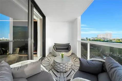 9 Island Avenue Miami Beach FL 33139
