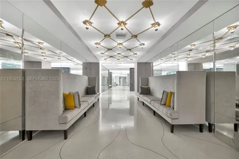 9 Island Avenue Miami Beach FL 33139