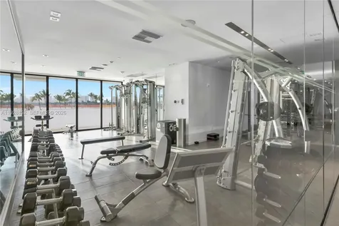 9 Island Avenue Miami Beach FL 33139