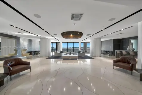 9 Island Avenue Miami Beach FL 33139