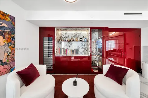 9 Island Avenue Miami Beach FL 33139