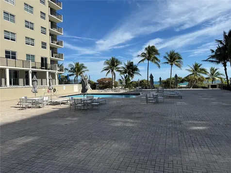 9273 Collins Avenue Surfside FL 33154
