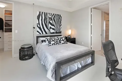 15901 Collins Avenue Sunny Isles Beach FL 33160