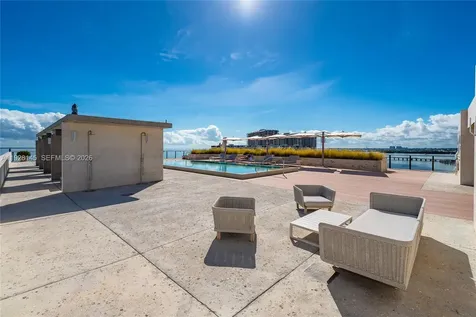 3581 E Glencoe Street Miami FL 33133