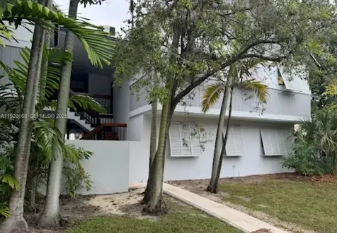 7325 SW 63rd Avenue South Miami FL 33143