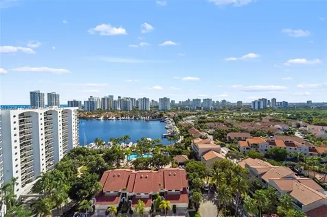 3600 Yacht Club Drive Aventura FL 33180