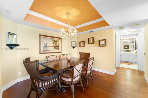 3600 Yacht Club Drive Aventura FL 33180