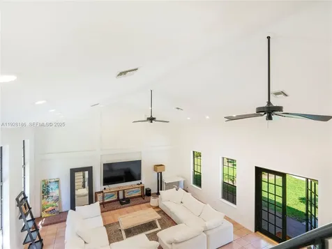 317 Bayberry Drive Plantation FL 33317