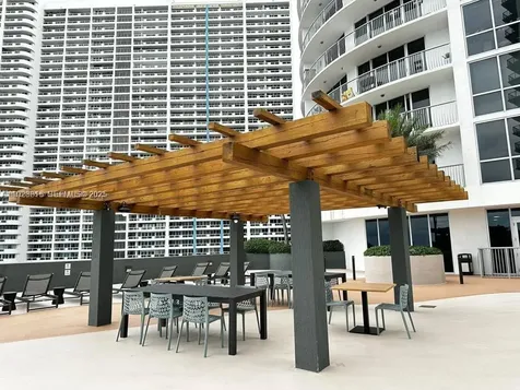 1750 N Bayshore Drive Miami FL 33132