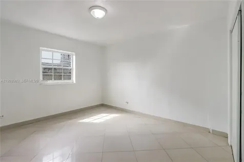 1540 E 8th Court Hialeah FL 33010