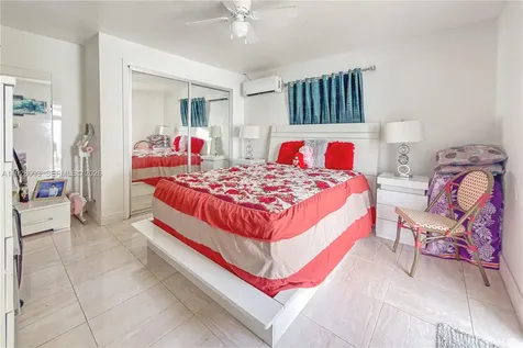 1540 E 8th Court Hialeah FL 33010