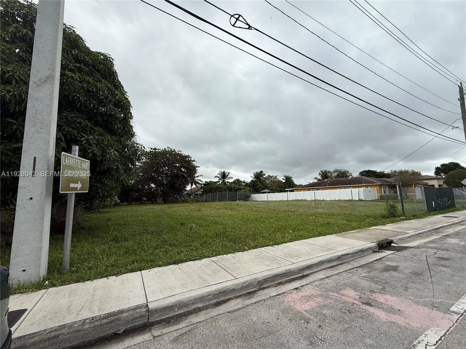 8 NW 8th Street Fort Lauderdale FL 33311