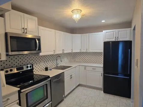 20505 E Country Club Drive Aventura FL 33180