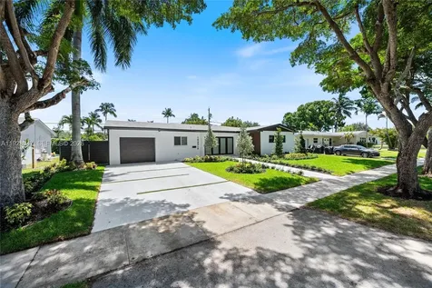 18891 NE 20th Avenue North Miami Beach FL 33179