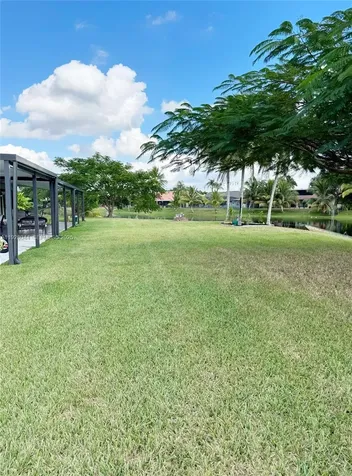 15500 Carriage Court Davie FL 33331