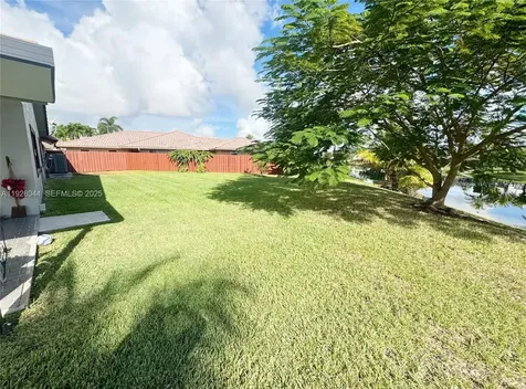 15500 Carriage Court Davie FL 33331