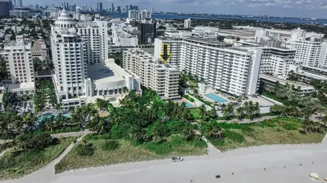 1621 Collins Miami Beach FL 33139