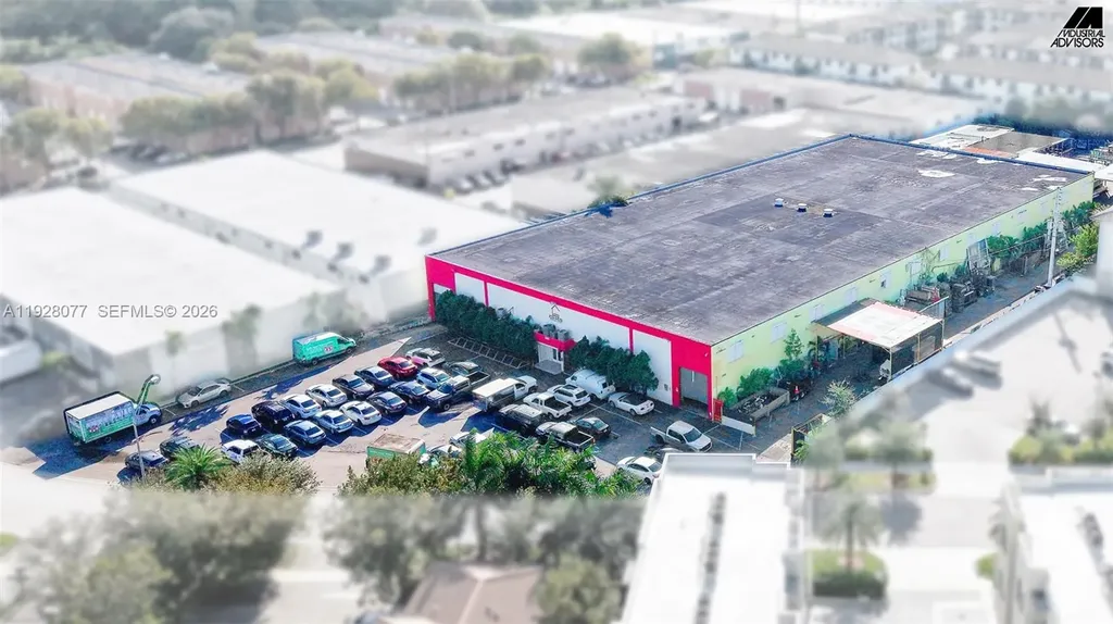 290 W 78th Road Hialeah FL 33014
