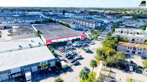 290 W 78th Road Hialeah FL 33014