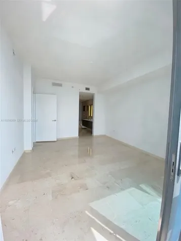 88 SW 7th Street Miami FL 33130