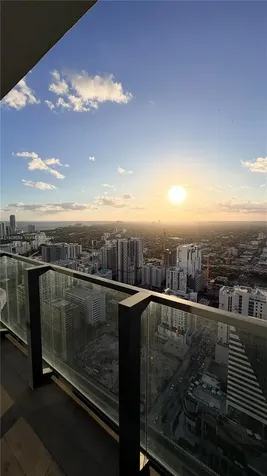 88 SW 7th Street Miami FL 33130
