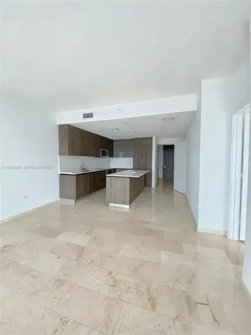 88 SW 7th Street Miami FL 33130