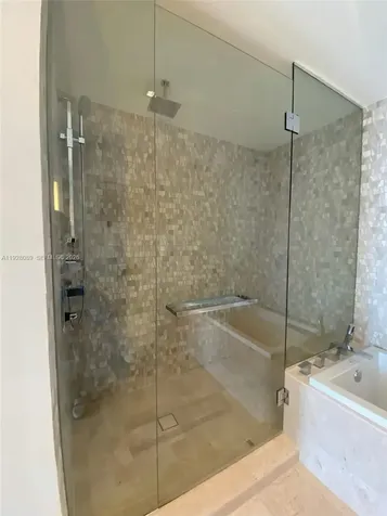 88 SW 7th Street Miami FL 33130