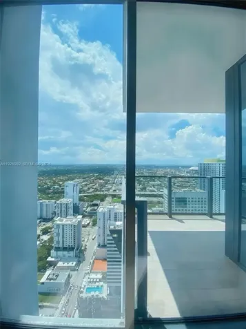 88 SW 7th Street Miami FL 33130
