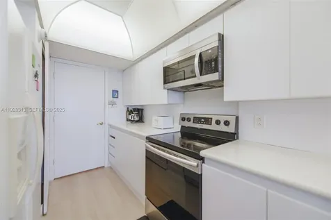 4900 N Ocean Boulevard Lauderdale By The Sea FL 33308