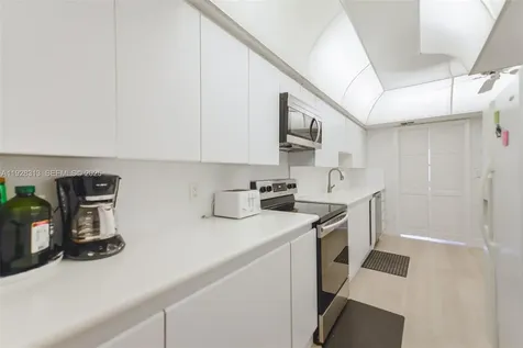 4900 N Ocean Boulevard Lauderdale By The Sea FL 33308