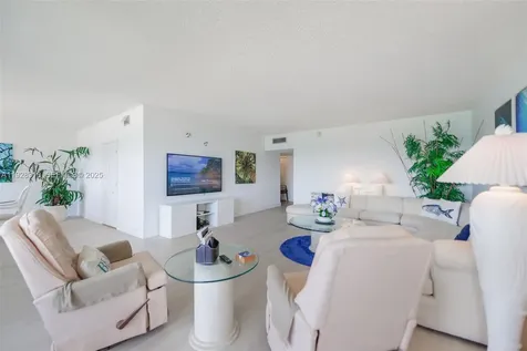 4900 N Ocean Boulevard Lauderdale By The Sea FL 33308