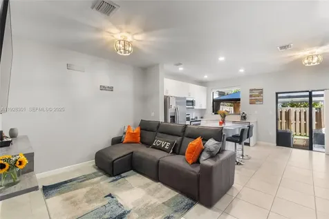 9917 SW 228th Terrace Miami FL 33190