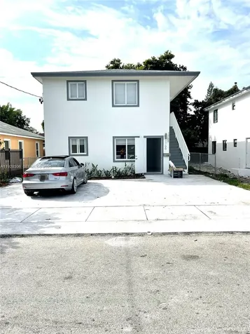 1766 NW 68th Terrace Miami FL 33147