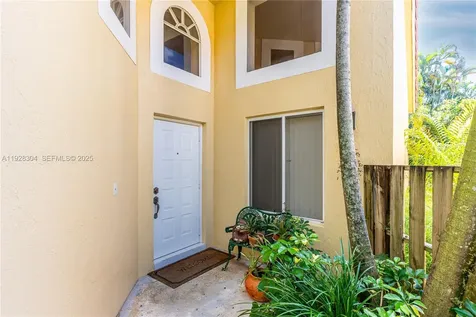 10132 NW 4th Street Plantation FL 33324