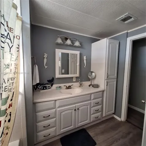 256 Lee Avenue Key Largo FL 33037