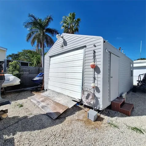256 Lee Avenue Key Largo FL 33037