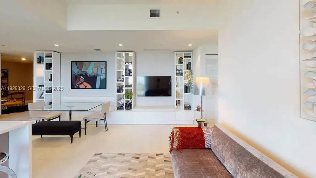 2000 Metropica Way Sunrise FL 33323