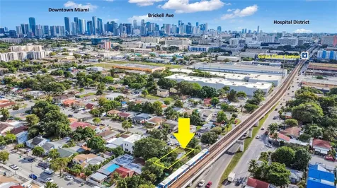 1189 NW 26 Street Miami FL 33127