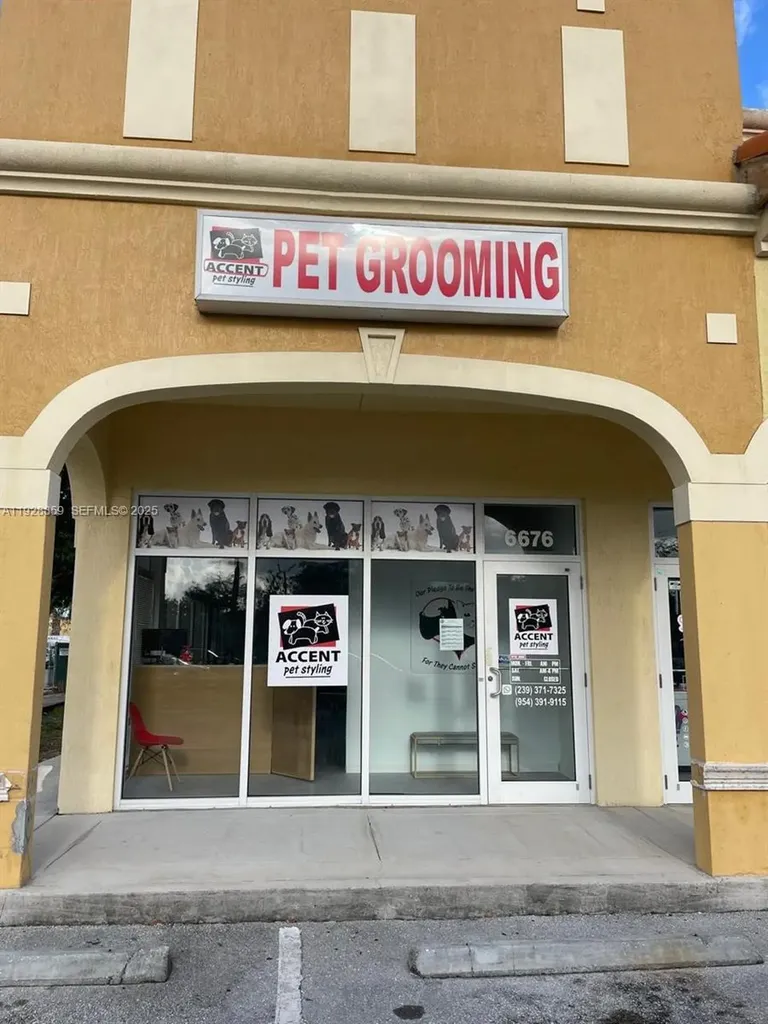 6676 Sterling Road Davie FL 33024
