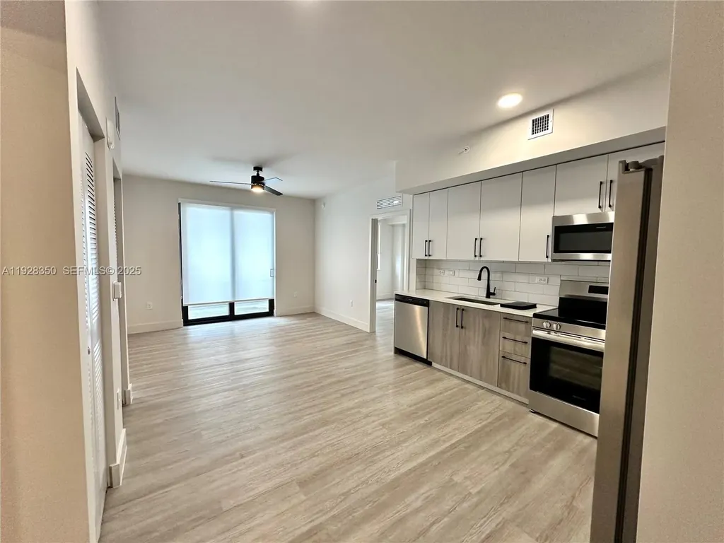 18412 Homestead Avenue Miami FL 33157