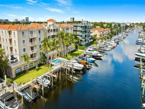 110 Hendricks Isle Fort Lauderdale FL 33301
