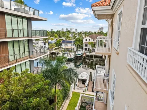 110 Hendricks Isle Fort Lauderdale FL 33301