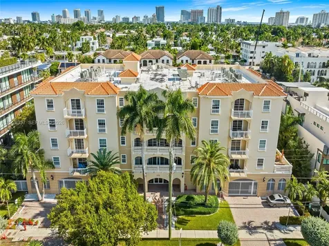 110 Hendricks Isle Fort Lauderdale FL 33301