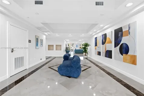 110 Hendricks Isle Fort Lauderdale FL 33301