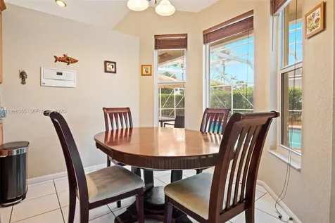 600 E Cypress Pointe Drive E Pembroke Pines FL 33027