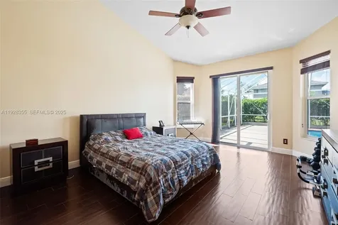 600 E Cypress Pointe Drive E Pembroke Pines FL 33027